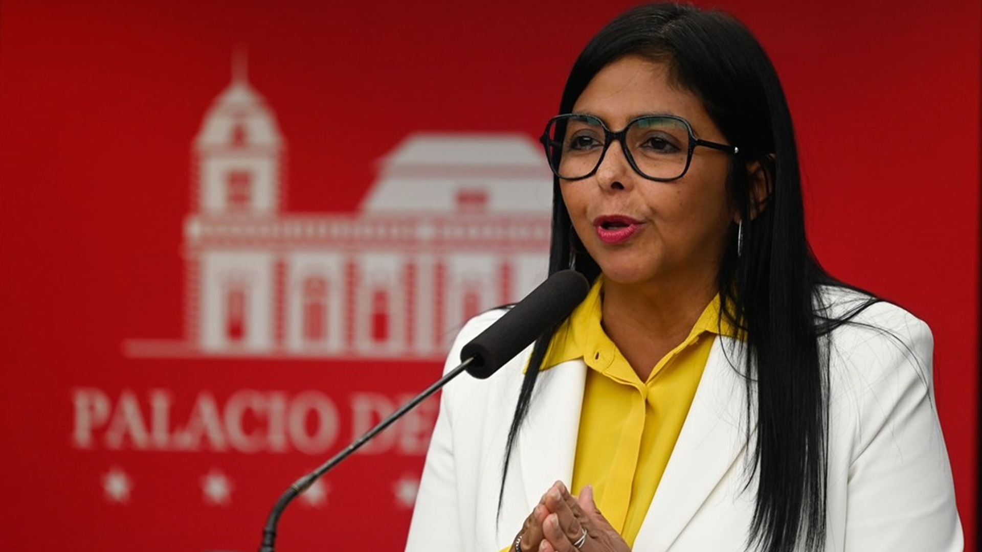 La Patilla: Delcy Rodríguez asegura que la vacuna rusa contra el  coronavirus podría “circular” por Venezuela a finales de 2020 - Descifrado