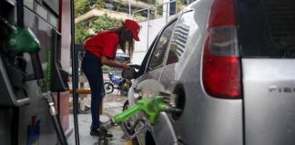 Diputado Quiñones: La corrupción acabó con la producción de la gasolina en Venezuela