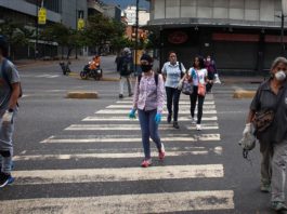 ¿Cuáles son los "elementos" qué deprimen la economía venezolana?