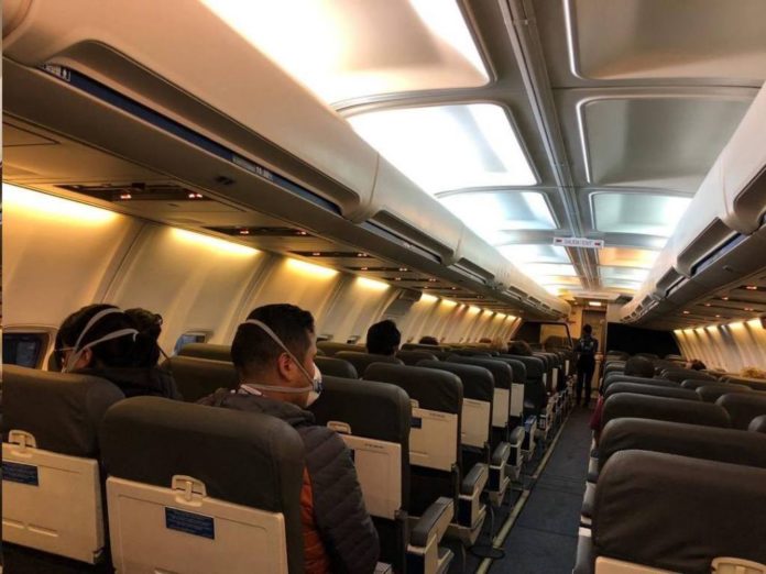 Habilitan vuelo entre Caracas y Cancún para repatriar a ciudadanos americanos, mexicanos y canadienses