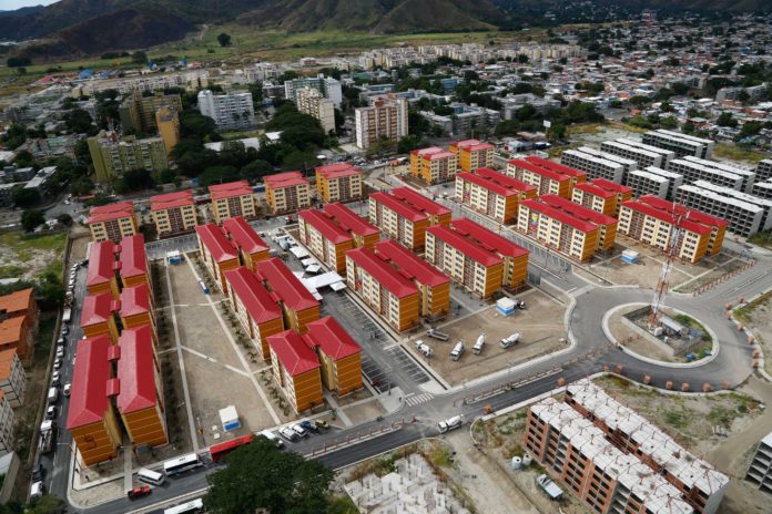 Venezuela prohíbe equipos de minería de Bitcoin en urbanismos de la Misión Vivienda