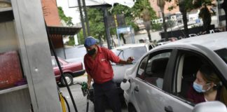 Toro Hardy: Consumo de gasolina en Venezuela es de 100 mil barriles diarios