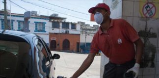 Fedenaga exige a Nicolás Maduro suministro regular de combustible