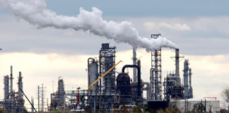 Refinería El Palito produce 40 mil barriles diarios de gasolina