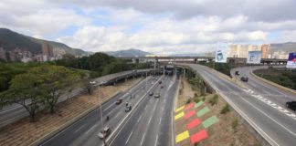 Nicolás Maduro anunció un nombre nuevo para la autopista Francisco Fajardo
