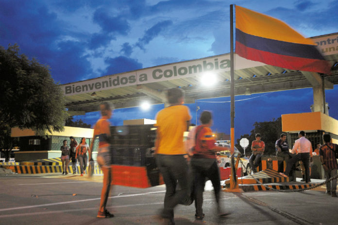 Venezolanos podrían regresar a Colombia por medio del “cordón humanitario”