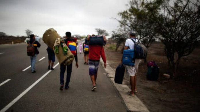Esta es la cifra de venezolanos que se desplaza a diario a Colombia según Acnur