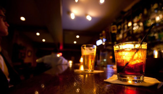 Ventas de bebidas alcohólicas cayeron 35% durante 2020