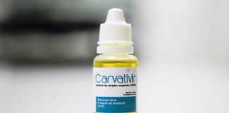 Farmacéutico señaló que Carvativir estimula el sistema inmunológico, pero no sirve en personas desnutridas