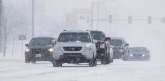 La intensa tormenta invernal que atraviesa Estados Unidos dejó dos muertos en Texas