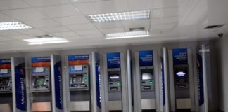 Economista aseguró que "más del 70% de los cajeros automáticos en Venezuela están sin uso"