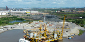 Con una industria en el “foso”, Venezuela pierde el tren del alza del crudo