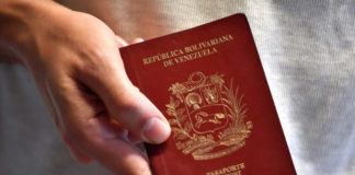 Venezolanos en siete países podrán solicitar el envío a domicilio de su prórroga de pasaporte (+videos)