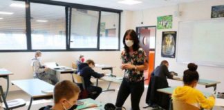 Francia prohíbe lenguaje inclusivo en colegios