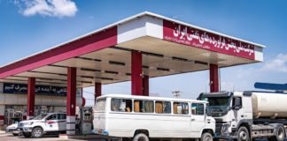 Un “ciberataque” en Irán provoca un apagón generalizado en gasolineras (VIDEO)