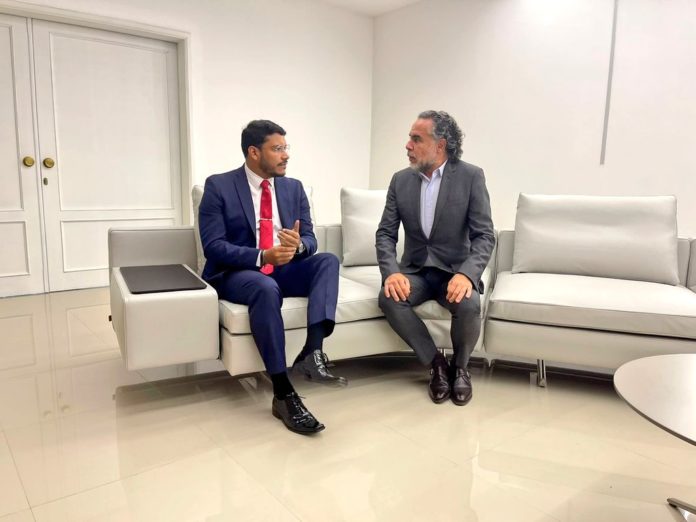 Embajador Benedetti llegó a Caracas para restablecer relaciones colombo-venezolana